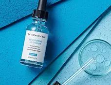 Serum SkinCeuticals para peeling facial