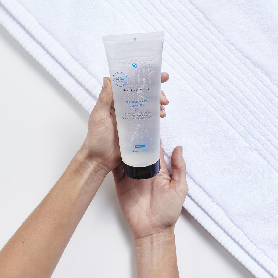 Blemish + Age Cleanser | SkinCeuticals Mexico