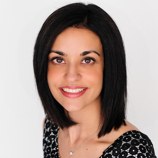 Dra. Karan Sra